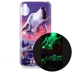 Wolf Howling Noctilucent Soft TPU Back Cover for Huawei Y7(2019) / Y7 Prime(2019) / Y7 Pro(2019)