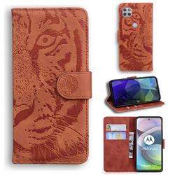 Intricate Embossing Tiger Face Leather Wallet Case for Motorola Moto G 5G - Brown