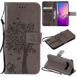 Embossing Butterfly Tree Leather Wallet Case for Samsung Galaxy S10 (6.1 inch) - Grey