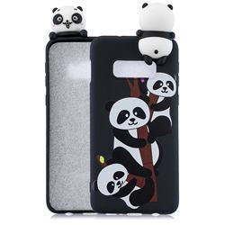 Ascended Panda Soft 3D Climbing Doll Soft Case for Samsung Galaxy S10e(5.8 inch)