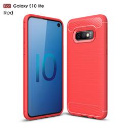 Luxury Carbon Fiber Brushed Wire Drawing Silicone TPU Back Cover for Samsung Galaxy S10e(5.8 inch) - Red