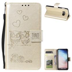 Embossing Owl Couple Flower Leather Wallet Case for Samsung Galaxy S10e (5.8 inch) - Golden