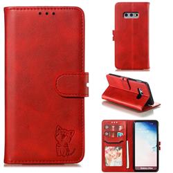 Embossing Happy Cat Leather Wallet Case for Samsung Galaxy S10e (5.8 inch) - Red