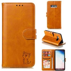 Embossing Happy Cat Leather Wallet Case for Samsung Galaxy S10e (5.8 inch) - Yellow