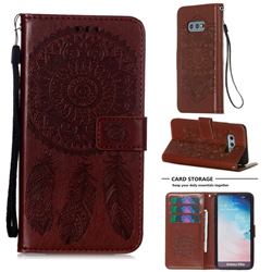 Embossing Dream Catcher Mandala Flower Leather Wallet Case for Samsung Galaxy S10e (5.8 inch) - Brown
