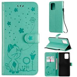 Embossing Bee and Cat Leather Wallet Case for Samsung Galaxy S10 Lite(6.7 inch) - Green