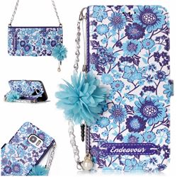 Blue-and-White Endeavour Florid Pearl Flower Pendant Metal Strap PU Leather Wallet Case for Samsung Galaxy S7 G930