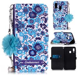 Blue-and-White Endeavour Florid Pearl Flower Pendant Metal Strap PU Leather Wallet Case for Samsung Galaxy A20e