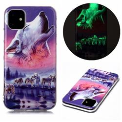 Wolf Howling Noctilucent Soft TPU Back Cover for iPhone 11 (6.1 inch)