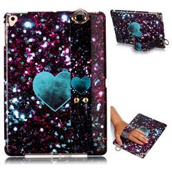 Glitter Green Heart Marble Clear Bumper Glossy Rubber Silicone Wrist Band Tablet Stand Holder Cover for Apple iPad 9.7 (2018)