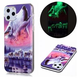 Wolf Howling Noctilucent Soft TPU Back Cover for iPhone 11 Pro (5.8 inch)